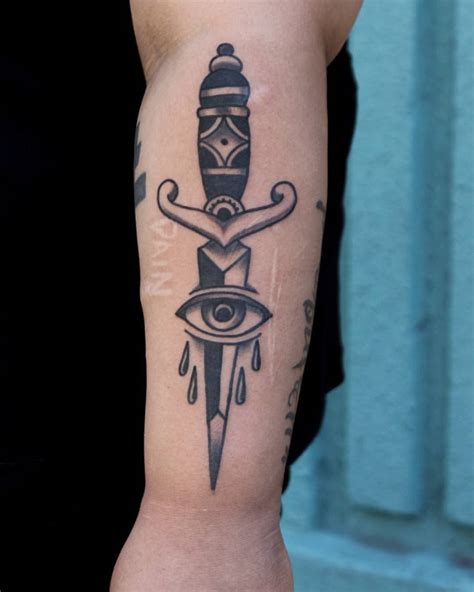 dagger face tattoo meaning|dagger symbol meaning.